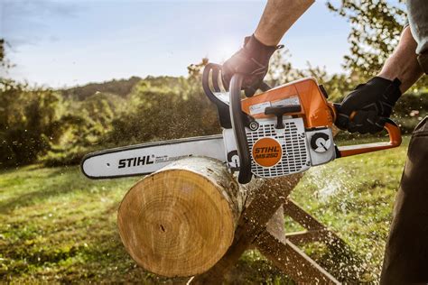 MSA 60 C-B. (1) The lightest battery chainsaw in the STIHL lineup, the MSA 60 C-B provides powerful performance along with lightweight convenience for the home. Shop Now. 10 options. MSA 200 C-B. (1) This battery-powered chainsaw is great for cutting firewood, storm cleanup, around-the-home tasks, and carpentry projects. Shop Now.. 