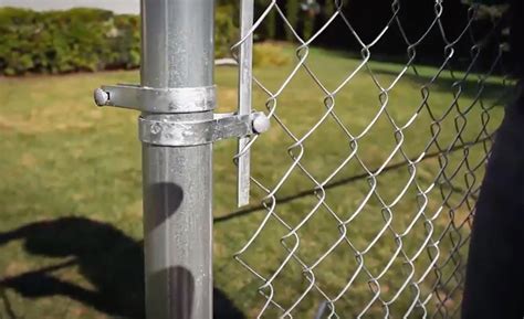 Installing a chain link fence involves many steps including digging post holes, mixing concrete and connecting the metal mesh fence to the installed posts and rails. Skip to collection list Skip to video grid. 