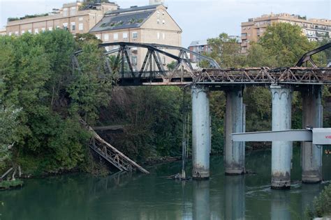 Challenge of rebuilding Rome’s ‘Iron Bridge’ after weekend blaze rips …