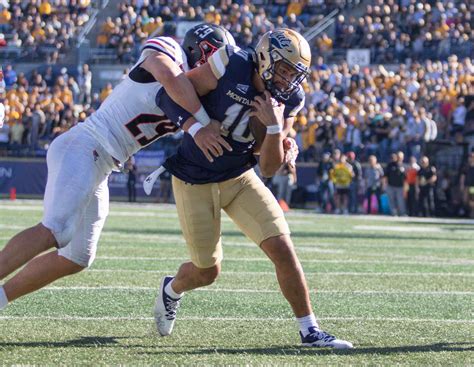 Chambers accounts for 4 TDs as Montana State opens Big Sky play with 40-0 rout of Weber State