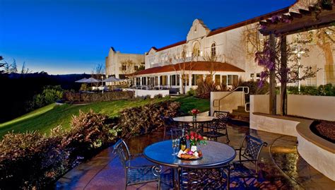 Chaminade santa cruz. Join us in our dining rooms featuring a full bar or enjoy our covered and heated terrace with panoramic views. View Menus Reserve Table Weekly Events. HOURS OF OPERATION. THE VIEW RESTAURANT. All-Day Menu: 7 am - 1:30 pm. Bar Menu: 2 - 5 pm. Dinner Menu: 5 - 9 pm. HAPPY HOUR. 