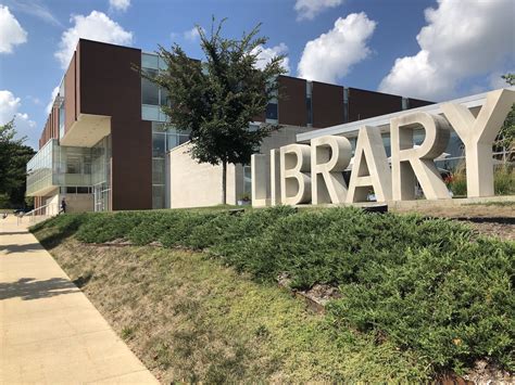 Champaign public library. Champaign Public Library reveals The Studio. By Reyanna Paul, Contributing Writer • October 10, 2023. Matt Stepp. The Studio is located on the lower … 