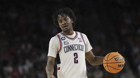 Champion UConn gets Newton back at NBA draft deadline; Kentucky’s Tshiebwe stays in