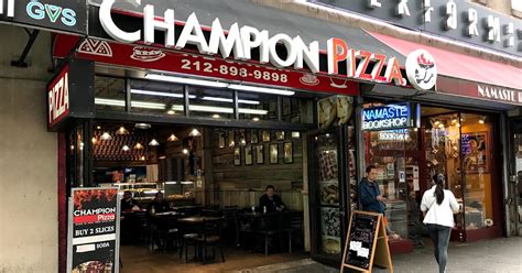 Champion pizza nyc. Owner Hakki Akdeniz doesn’t flip pizza dough to the ceiling – he dances with dough and occasionally lights it on fire as he tosses his way to World Pizza Acrobatics titles. Champion Pizza’s approach to the restaurant biz borders on the ridiculous and often ventures into the absurd. But there’s a method to, and a purpose for, Akdeniz’s ... 