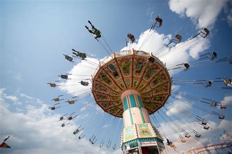 Champlain valley fair. The Champlain Valley Exposition is a versatile venue for events of all kinds, from concerts and rallies to trade shows and banquets. It also hosts the annual Champlain Valley Fair in … 