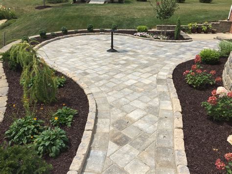Chandler concrete. WEATHERED PAVERS. The weathered estate pavers have gained popularity for those individuals seeking a rustic look. Our weathered pavers go through a strategic tumbling process in order to create the beveled/historic look that never goes out of style. Gallery. 