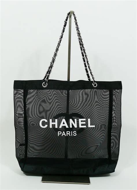 Chanel Gift Bag Se