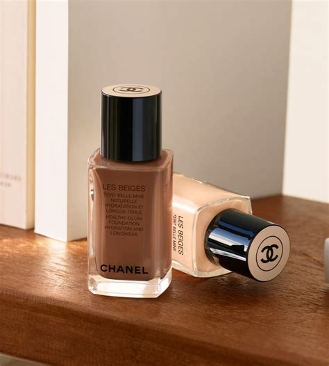 Chanel Les Beiges Foundation Review: Is It Really …