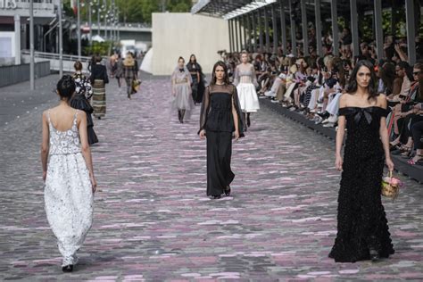 Chanel couture makes a subdued ode to Parisian elegance in fall-winter collection
