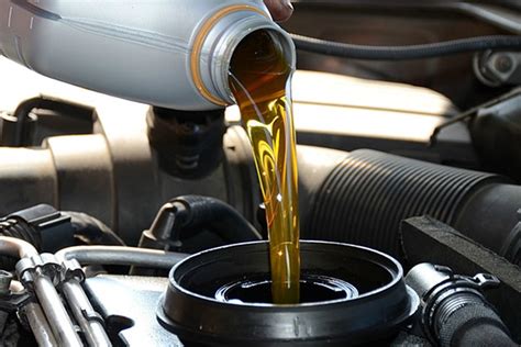 Change oil car. Sep 10, 2022 · 1. When to Change the Motor Oil. Motor oil needs to be changed when it is either worn or aged out. The oil degrades from heat and pressure, and it can collect harmful particles that need to be ... 