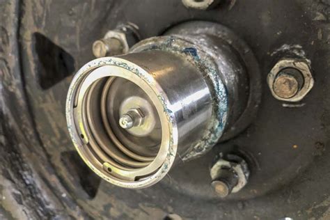 Changing Trailer Wheel Bearings: A Comprehensive Guide to Ensuring Safe and Smooth Travels