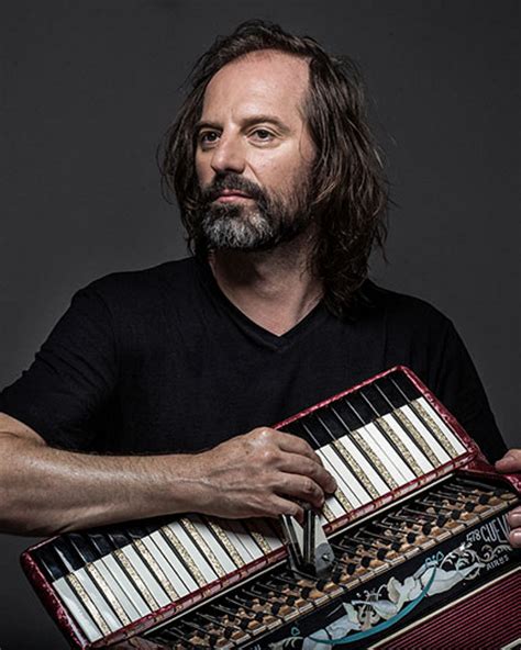 Chango Spasiuk - Playing For Change