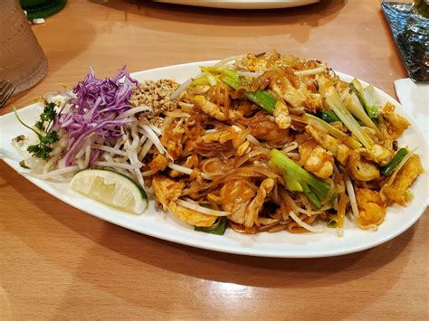 Chao phra ya thai. Chao Phra Ya Thai Dumpling (5) $6.95. steam crabmeat and mince pork wrapped with wonton skin. Satay (5) Chicken Or Beef. $6.95. grilled slices of marinated chicken or ... 