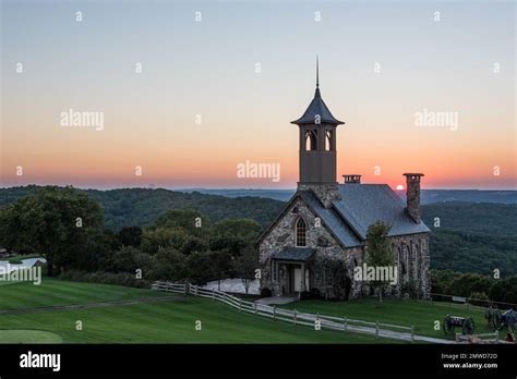 Chapel of the Ozarks - Big Cedar Lodge