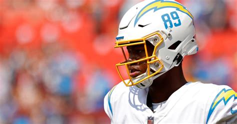 Chargers’ Donald Parham Jr. Leaves Field on Stretcher