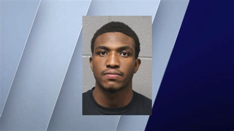 Charges filed against man accused of armed robbery in Loop