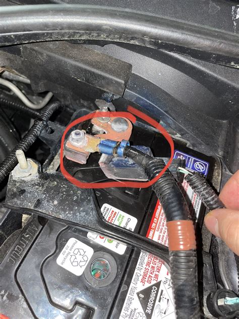 Charging system problem honda. High (greater than 2.5 volts) for high charging [13 to 14.5 volt] (2) (FR) White/red is the alternator field reference voltage (5 volt square wave) Should be near zero or lo to have alternator charging. (3) (L) White/blue is the charge indicator or warning light. It grounds when not charging. 