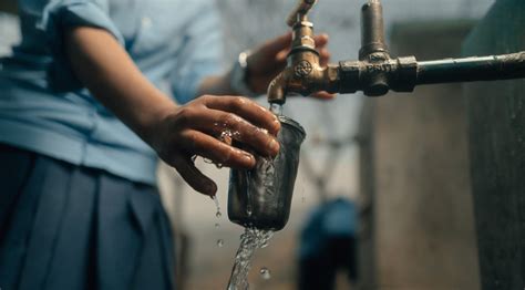 Charity water charity. Since their founding, the Thirst Project has built or funded 3,350 water projects in 13 countries, helping over 510,000 people to access clean water solutions. For example, in 2019, they invested over $860,000 in 117 water projects that served 60,000 individuals in Kenya, Uganda, El Salvador, and the Kingdom of eSwatini. 
