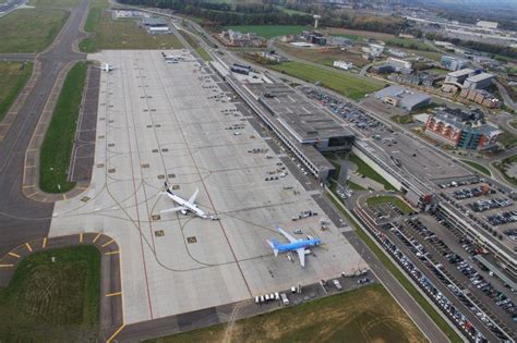 Charleroi Airport (CRL) to Binche (Station) - Rome2rio