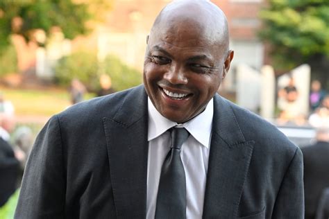 Charles Barkley goes after Bud Light critics: 'Y’all can’t cancel me!'