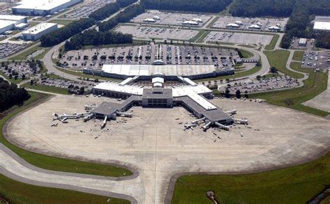 Charleston international airport north charleston sc. ABOUT CCAA. Charleston International Airport (CHS) is a joint civil-military airport located in North Charleston, South Carolina. The airport is operated by the Charleston County Aviation Authority under a joint-use … 