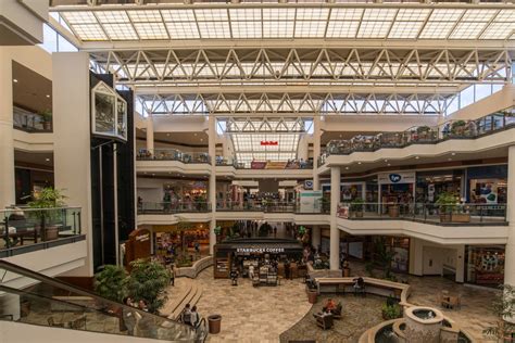 Charleston mall. Tanger provides unique shopping experiences at 36 locations in the United States & Canada. Shop hundreds of your favorite brands with unbeatable value and exceptional … 