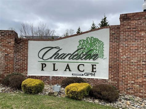Charleston place crossville tn. For Sale: 3 beds, 2.5 baths ∙ 2814 sq. ft. ∙ 82 Broadleaf Pl, Crossville, TN 38555 ∙ $519,000 ∙ MLS# 1258768 ∙ This 2800 sq ft, 3 bedroom 2.5 bath townhome is ready for someone to make it their for... 