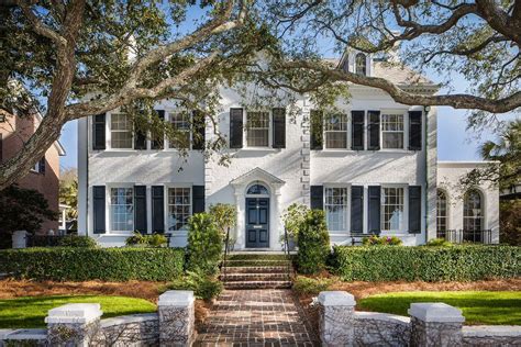 Charleston sc homes. Browse 1,044 homes for sale in Charleston, SC. View properties, photos, nearby real estate with school and housing market information. The number of homes … 