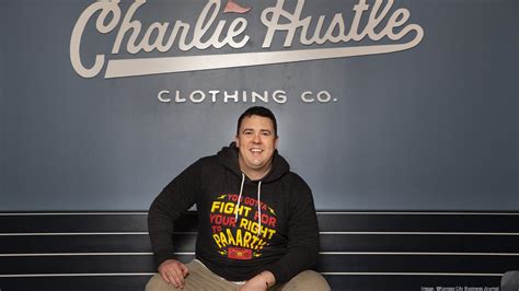 Charlie hustle kansas city. Mar 4, 2024 · With the 2024 Big 12 Men’s and Women’s Basketball Championships coming to Kansas City over the next two weeks, Charlie Hustle is opening a pop-up store downtown. Big 12 women’s basketball... 