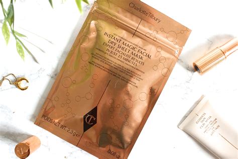 Charlotte Tilbury Instant Magic Facial Dry Sheet Mask