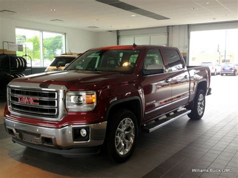 The 2022 GMC Sierra 1500 boasts a massive diesel towing capacity of up to 13,000 pounds when properly equipped. Our team near Charlotte, NC, loves how style and substance come together in this rugged yet refined pickup. It has the toughness you require from a GMC truck and a cabin that will rival any SUV's digital display setup.. 