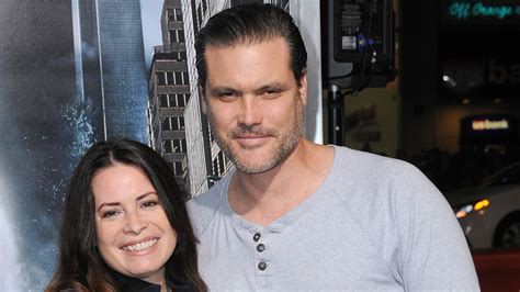 Charmed Alum Holly Marie Combs Marries Longtime Love Mike …