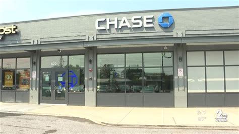 Chase bank cherry hill. Chase’s Cherry Hill branch ends bank desert by John Schmid November 19, 2020 January 25, 2022. ... So, putting this bank in Cherry Hill and trying to fill that void in a financial desert, I ... 