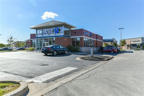 Chase Bank at 40 N Mannheim Rd, Hillside, IL 60162. Get Chase Bank can be contacted at (708) 493-9020. Get Chase Bank reviews, rating, hours, phone number, directions and more.. 