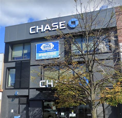 Chase Bank Bay Ridge 3rd Avenue branch is located at 9313 Third Avenue, Brooklyn, NY 11209 and has been serving Kings county, New York for over 61 years. Get hours, reviews, customer service phone number and driving directions.
