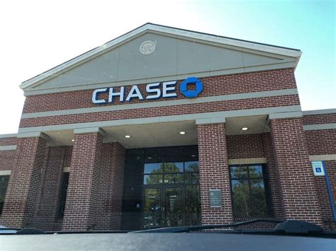 Get more information for Chase Bank in Sugar Land, TX