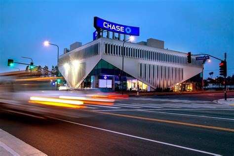 Find local Chase Bank branch and ATM locations in Los Angeles, California with addresses, opening hours, phone numbers, directions, and more using our interactive …. 