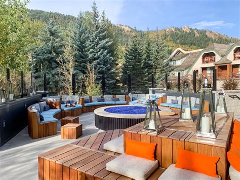 Chase luxury hotel collection. Chase Sapphire Reserve cardmembers who book participating properties through The Luxury Hotel & Resort Collection can enjoy an array of elevated, complimentary on-property benefits, including: a ... 