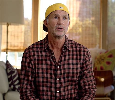 Chad Smith Became More Emotional Upon Thanking His Mother. After expressing his gratitude to fans, he then pointed to his mom on the side of a stage, saying she's a "rocker" at the age of 95..