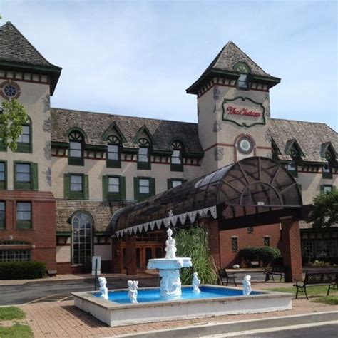 Chateau hotel and conference center. The Chateau Hotel & Conference Center. We’re close to where you need to be. Enjoy the charming character of The Chateau, where unique architectural details create a distinctive ambience. The warmth and elegance of The Bloomington Chateau makes us the preferred address for visitors to the Bloomington-Normal area. 