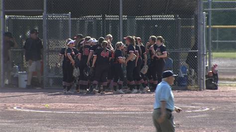 Chatham softball rolls St. Lawrence Central in subregionals