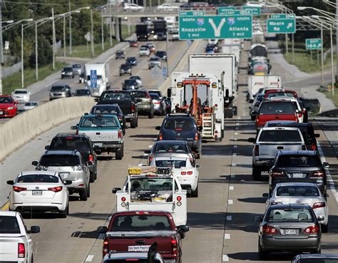Contact Ben Benton at bbenton@timesfreepress.com or 423-757-6569. Advertisement. Chattanooga commuters are feeling the squeeze with the narrower lanes on Interstates 75 and 24, reduced in width .... 