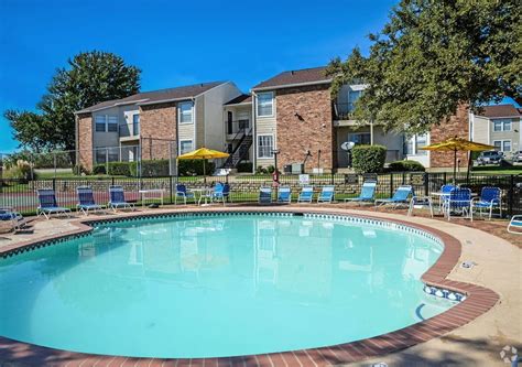 See all available apartments for rent at Willow Bend Apartments in Irving, TX. Willow Bend Apartments has rental units ranging from 600-800 sq ft starting at $990.. 