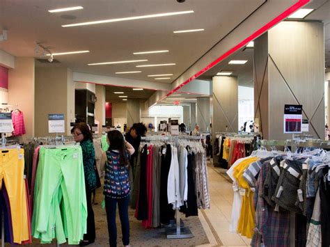 Cheap clothing stores. Mar 6, 2023 · Shopping the best cheap online clothing stores is more practical—and it doesn’t have to compromise your unique taste, either. Whether you’re looking for wardrobe essentials or trendier... 