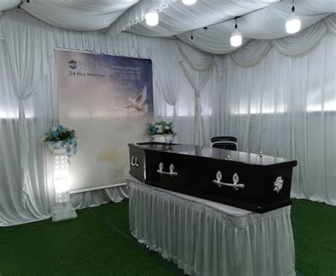 Cheap funeral packages near me.  Funeralocity lets you compare services...