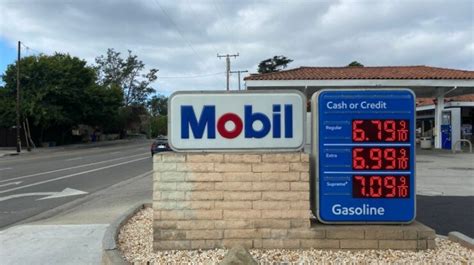 Today's best 10 gas stations with the cheapest prices near you, in Portland, OR. GasBuddy provides the most ways to save money on fuel..