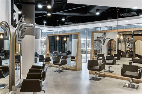 Cheap hair salons. They’re also known for their gentle hair and scalp treatment. Price: A cut, wash, and blowdry starts from $39 and goes up to $59. A simple fringe cut ranges from $6-$8. Address: 181 Orchard Road #04-10/11, Orchard Central, S (238896) Phone: 6238 3667. Address: 40 Haji Lane, #01-01, S (189233) 