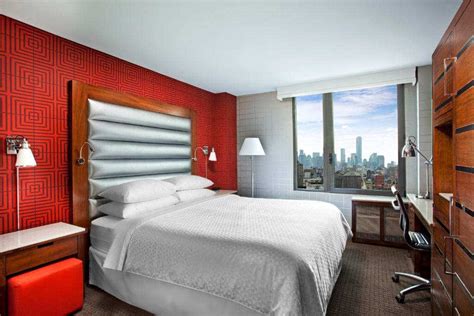 Cheap hotel in manhattan. The Manhattan at Times Square Hotel. 790 7th Ave, New York, NY. Free Cancellation. Reserve now, pay when you stay. 0.49 mi from Midtown. $99. per night. Mar 10 - Mar 11. A 24-hour gym, self parking, and concierge services are featured at this hotel. 
