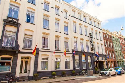  The cheapest price for a room in Amsterdam found in the last 7 days is $33/night. This rate is available with The Flying Pig Uptown, a 2-star hotel. Travel with comfort when booking a room with NH Collection Amsterdam Barbizon Palace, the most popular 5-star hotel in Amsterdam (8.4/10 rating - based on 4,183 reviews). . 