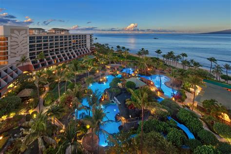 Cheap hotels in maui. Fairmont Kea Lani Maui. 4100 Wailea Alanui Dr, Kihei, HI. 10.98 mi from city center. $939. per night. Apr 6 - Apr 7. A full-service spa, 4 restaurants, and 3 outdoor pools are all featured at this eco-certified resort. Relax with beach cabanas, sun loungers, and beach umbrellas. There's fun for all ages with a children's pool and a waterslide ... 